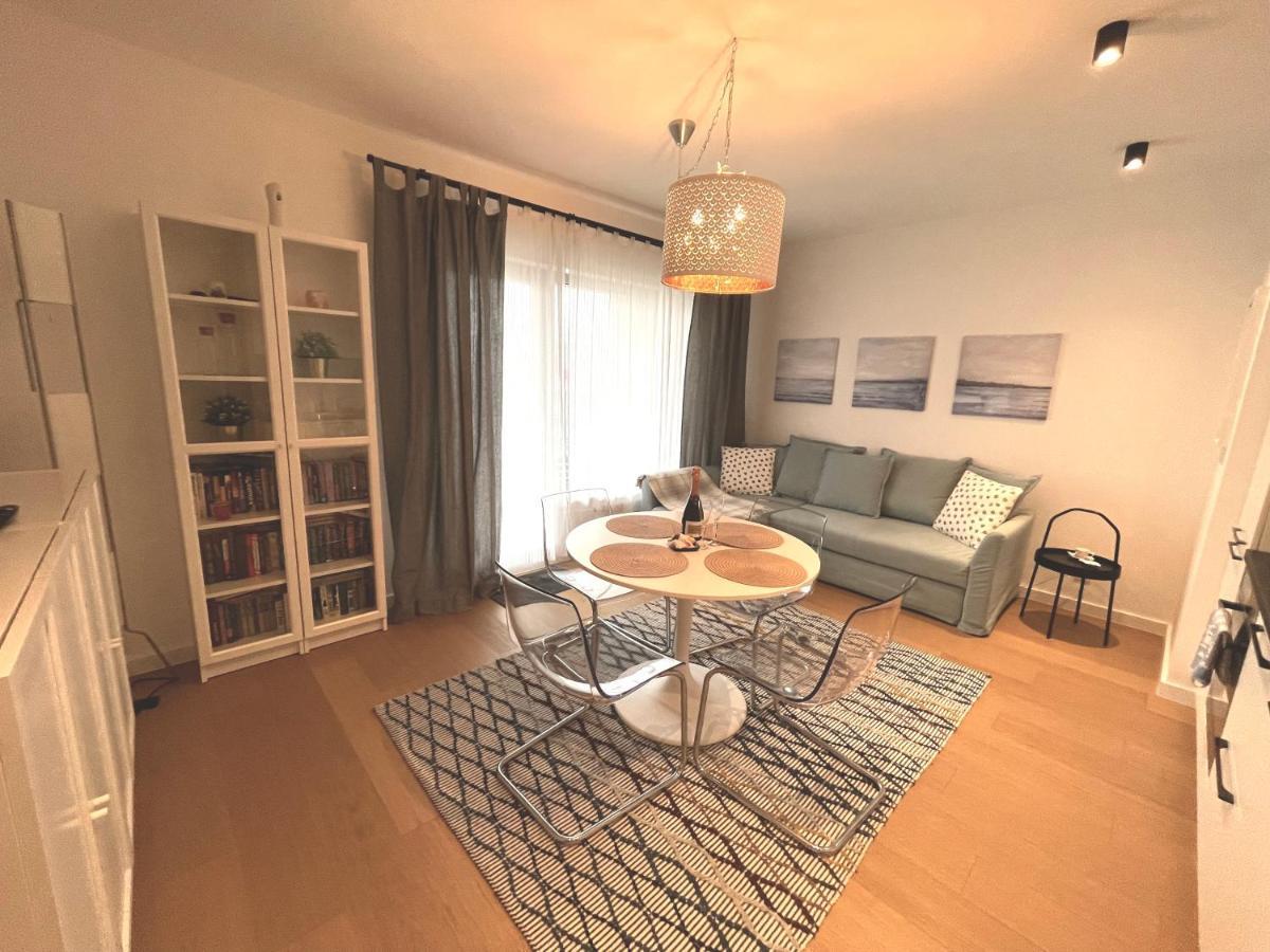 Apartment Jauna Teika Cosy 1bdr Apartment, Self Check-in Riga