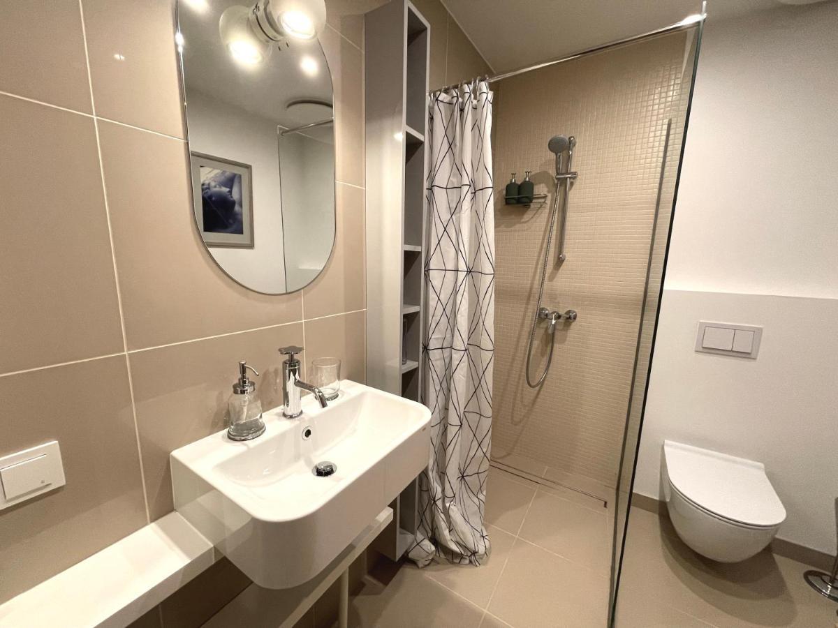 Apartment Jauna Teika Cosy 1bdr Apartment, Self Check-in